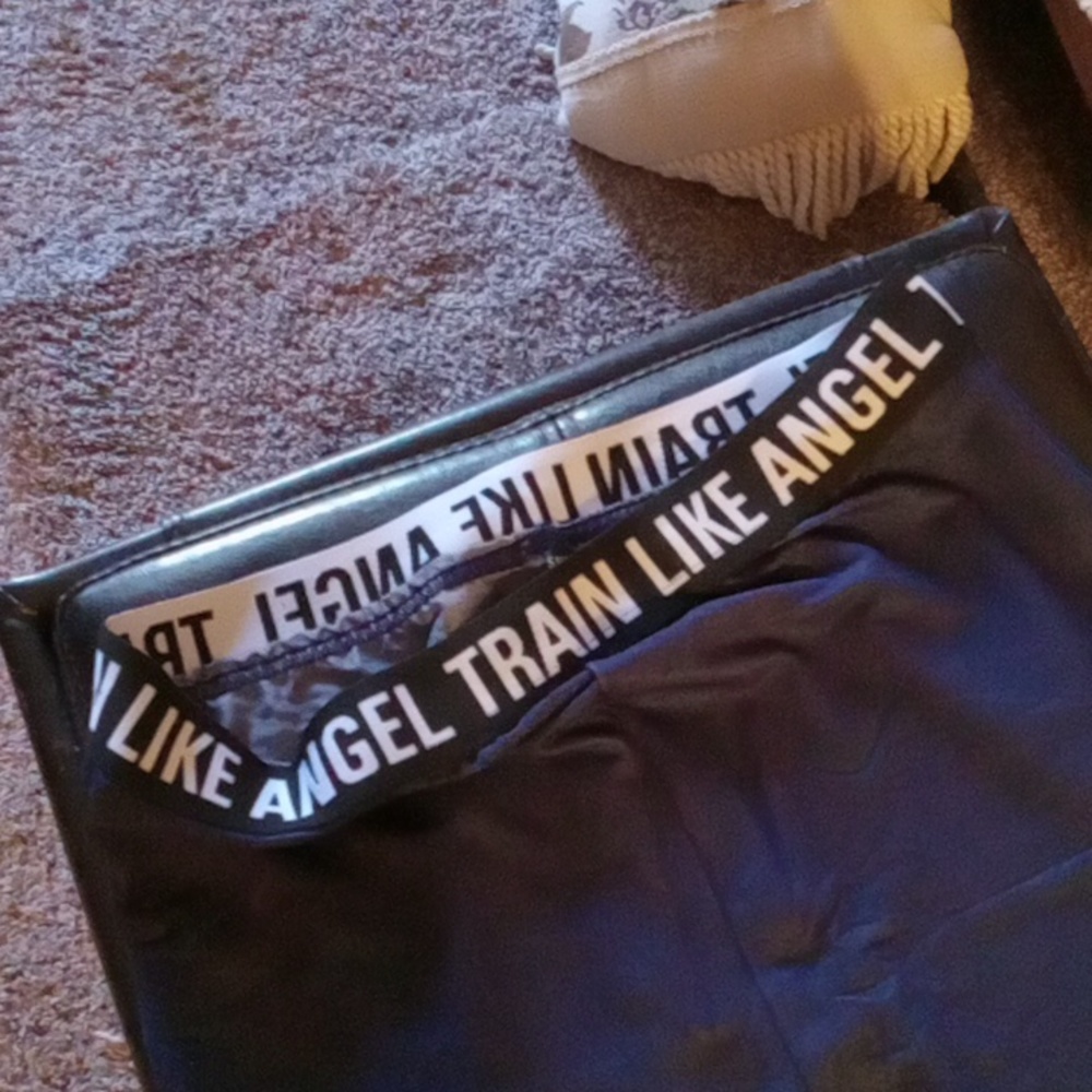 Pants - Picture 2 of 6